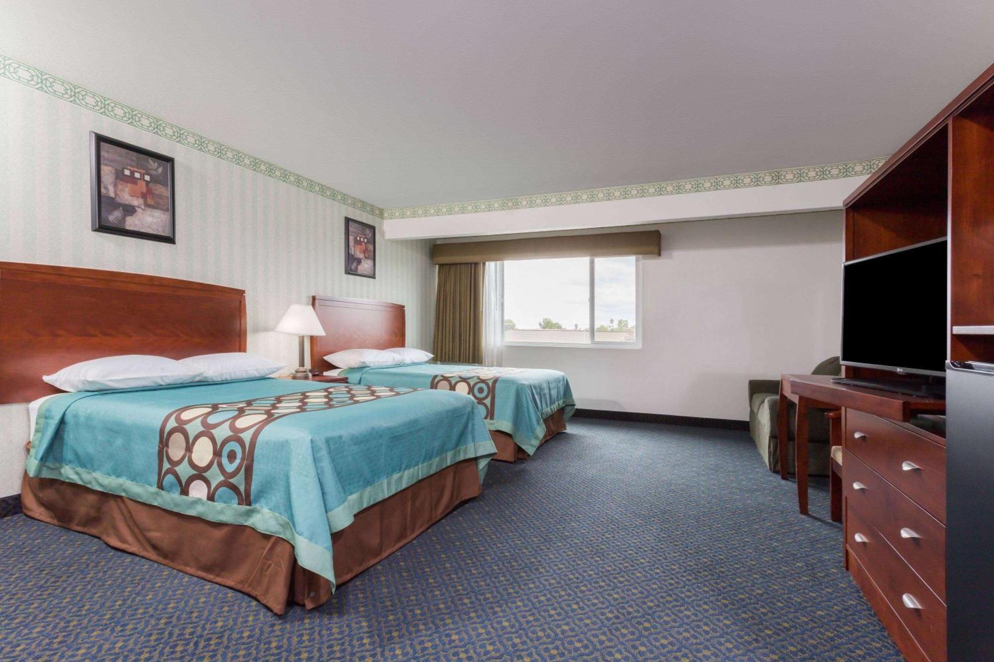 Hotel Super 8 By Wyndham Sacramento Carmichael Exterior foto